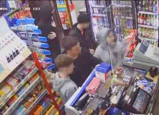 Youth Mob Creates Chaos in Midlothian Newsagent – Caught on Camera news-21082024-185234