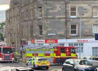 Rapid Response: Edinburgh Firefighters Race to Rush Hour Building Blaze news-03092024-232602