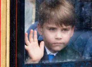 Prince Louis steals spotlight at royal engagement with playful demand news-05102024-151238