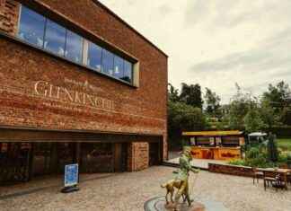 East Lothian Distillery Adds Yoga and Ceilidhs for Unique Experience news-25102024-154530