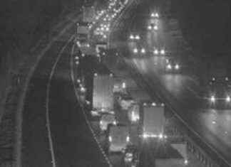 Rush Hour Delays for West Lothian M8 Drivers Due to Multi-Vehicle Collision news-18112024-103549