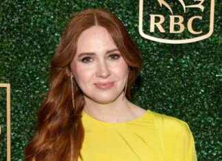 Karen Gillian Fans Excited Over Resurfaced School Photo – Viral Sensation news-20112024-050241