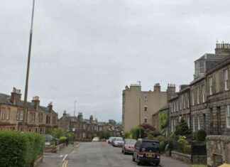 Edinburgh Fire Crews Battle Blaze for Hours: Emergency Services on Scene news-20112024-110358