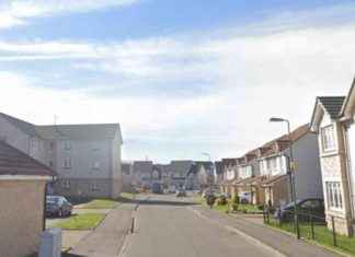 Police Hunt Culprits of West Lothian £3k Jewellery Theft news-26112024-053852