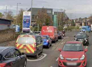 Man in Edinburgh Hospitalized After Medical Emergency man-in-edinburgh-hospitalized-after-medical-emergency