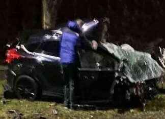 Young Man, 23, Hospitalized in Edinburgh After Car Crash young-man-23-hospitalized-in-edinburgh-after-car-crash