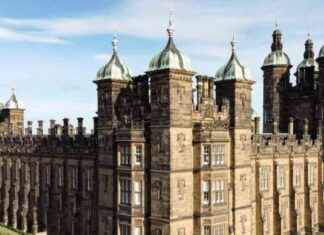 Luxurious Edinburgh Penthouse with Private Bell Tower for Sale luxurious-edinburgh-penthouse-with-private-bell-tower-for-sale