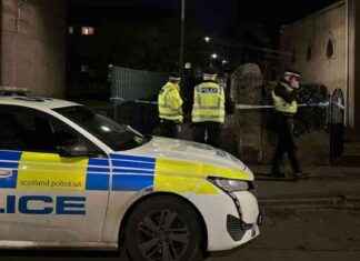 Man and woman hospitalized after serious assault in Edinburgh man-and-woman-hospitalized-after-serious-assault-in-edinburgh
