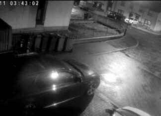 Shocking CCTV Footage Reveals Edinburgh Woman’s Disturbing Discovery shocking-cctv-footage-reveals-edinburgh-womans-disturbing-discovery