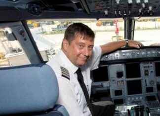 EasyJet pilot suspended for mid-air scare on holiday flight easyjet-pilot-suspended-for-mid-air-scare-on-holiday-flight