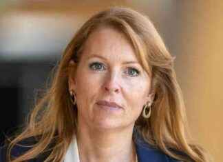 Former Sex Worker in Edinburgh Seeks Help from MSP after Recognizing Clients on Television former-sex-worker-in-edinburgh-seeks-help-from-msp-after-recognizing-clients-on-television