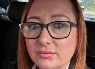 Furious West Lothian Mum’s Ceiling Collapses Despite Council Assurances furious-west-lothian-mums-ceiling-collapses-despite-council-assurances