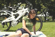 Airfare Boston To Edinburgh: Discover The Best Deals & Tips