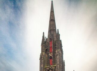 Hub By Premier Inn Edinburgh Royal Mile: Why Stay Here?