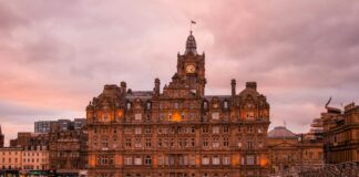 Ibis Edinburgh Centre South Bridge Royal Mile Hotel: Why Stay Here?