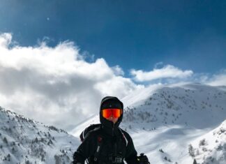 Fly Edinburgh To Dublin: Discover The Easiest Way To Travel Fast