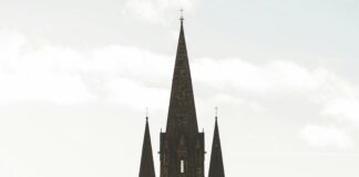 Ibis Styles Edinburgh St Andrew: Why Stay Here For Unforgettable Comfort?