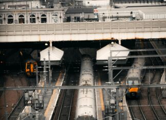 Lhr To Edinburgh Train: Discover The Fastest Scenic Rail Journey