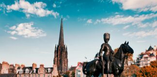 Hotels In Old Town Edinburgh Scotland: Discover Hidden Gems Today