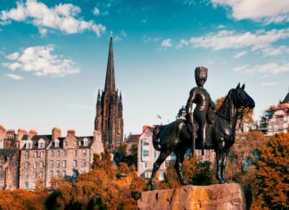 Hotels In Old Town Edinburgh Scotland: Discover Hidden Gems Today