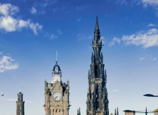 Hotels In Edinburgh Old Town: Discover The Best Hidden Gems Today