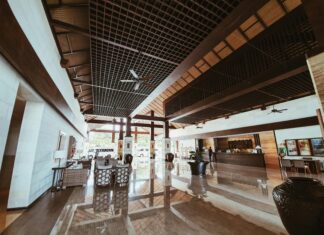 Ibis Edinburgh Centre Hunter Square: Discover Unbeatable Comfort and Charm