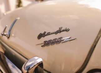 Austin-Healey 3000 Sports Car: Why This Classic Still Captivates Fans