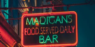 Dublin To Edinburgh Flights: Discover The Best Deals & Tips