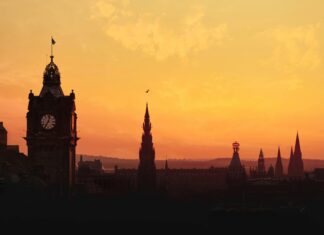 Edinburgh Hotels Old Town: Discover Hidden Gems for Ultimate Stay