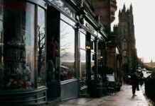 Auctioneers Edinburgh: Discover Expert Tips To Maximise Your Sale