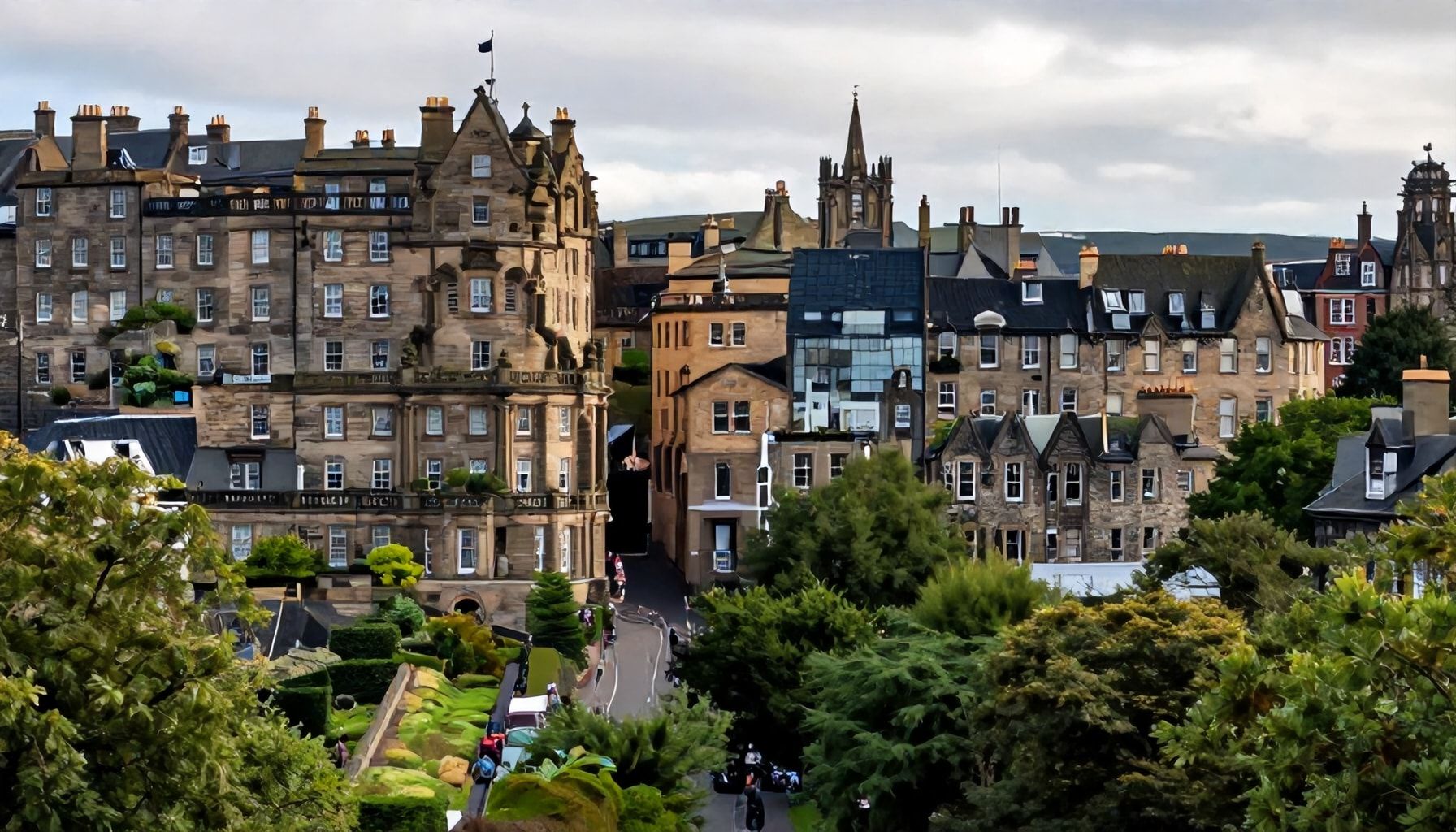 5 Ways to Enjoy Edinburgh’s Hidden Gems This Season*