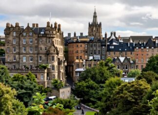 Affordable flights to Edinburgh – book your perfect Scottish getaway