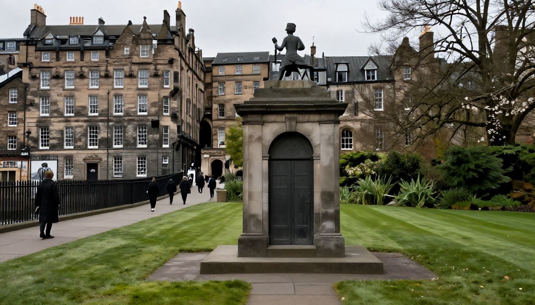 The Truth About Edinburgh’s Most Infamous Execution Sites*